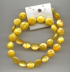 Zoetwaterparels, muntvorm, oranje/geel, parels zijn 13mm